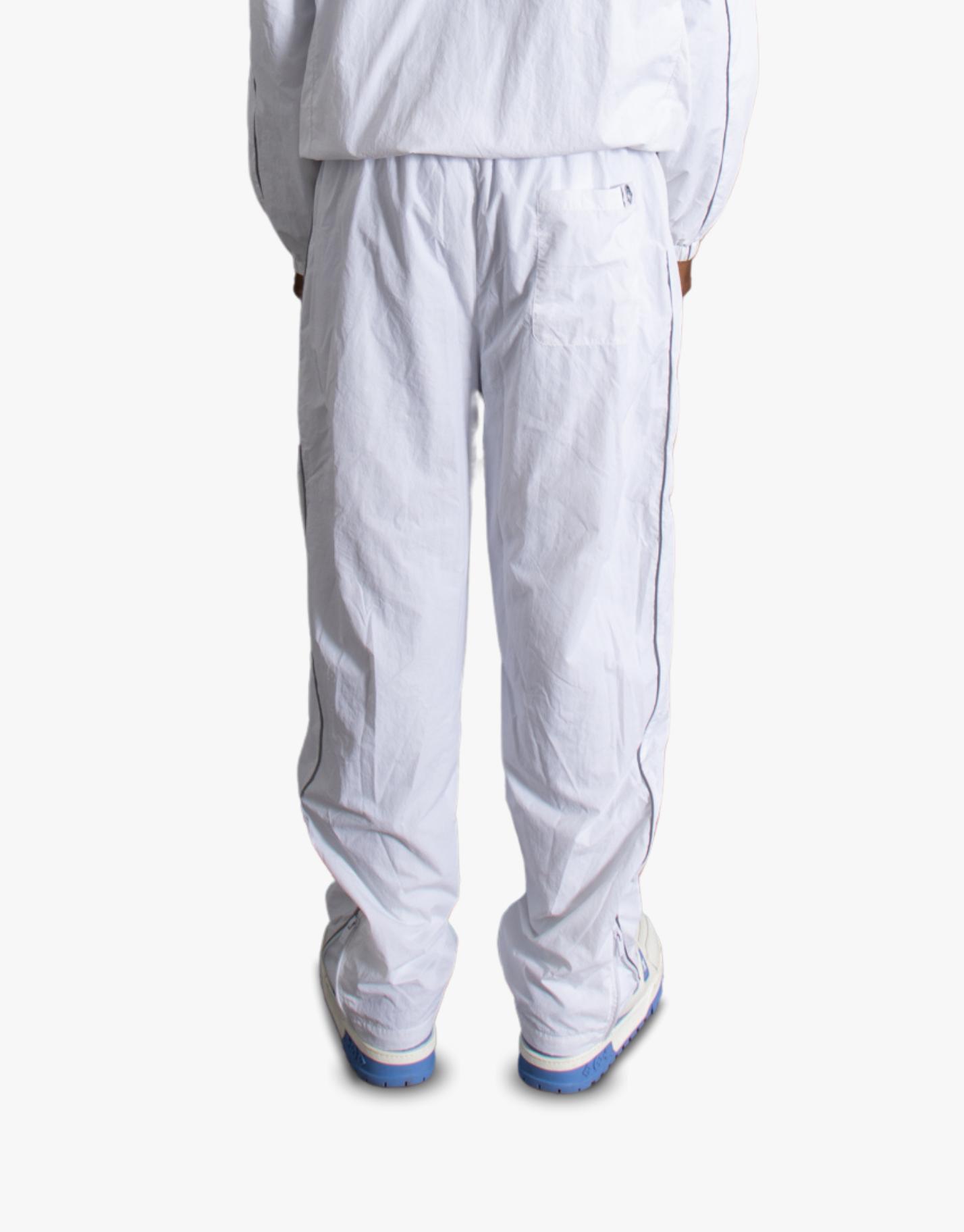 PANTALONES DE NYLON