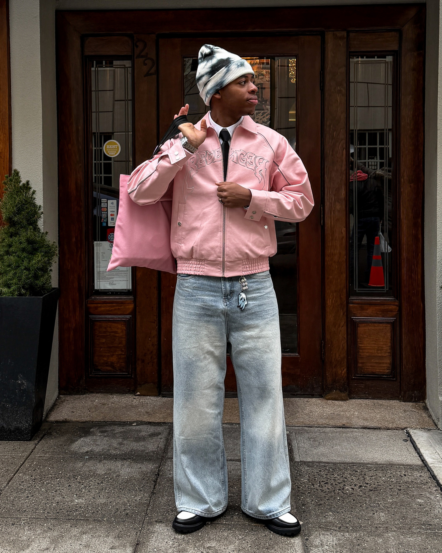 TENUE VESTE CUIR + JEAN BAGGY