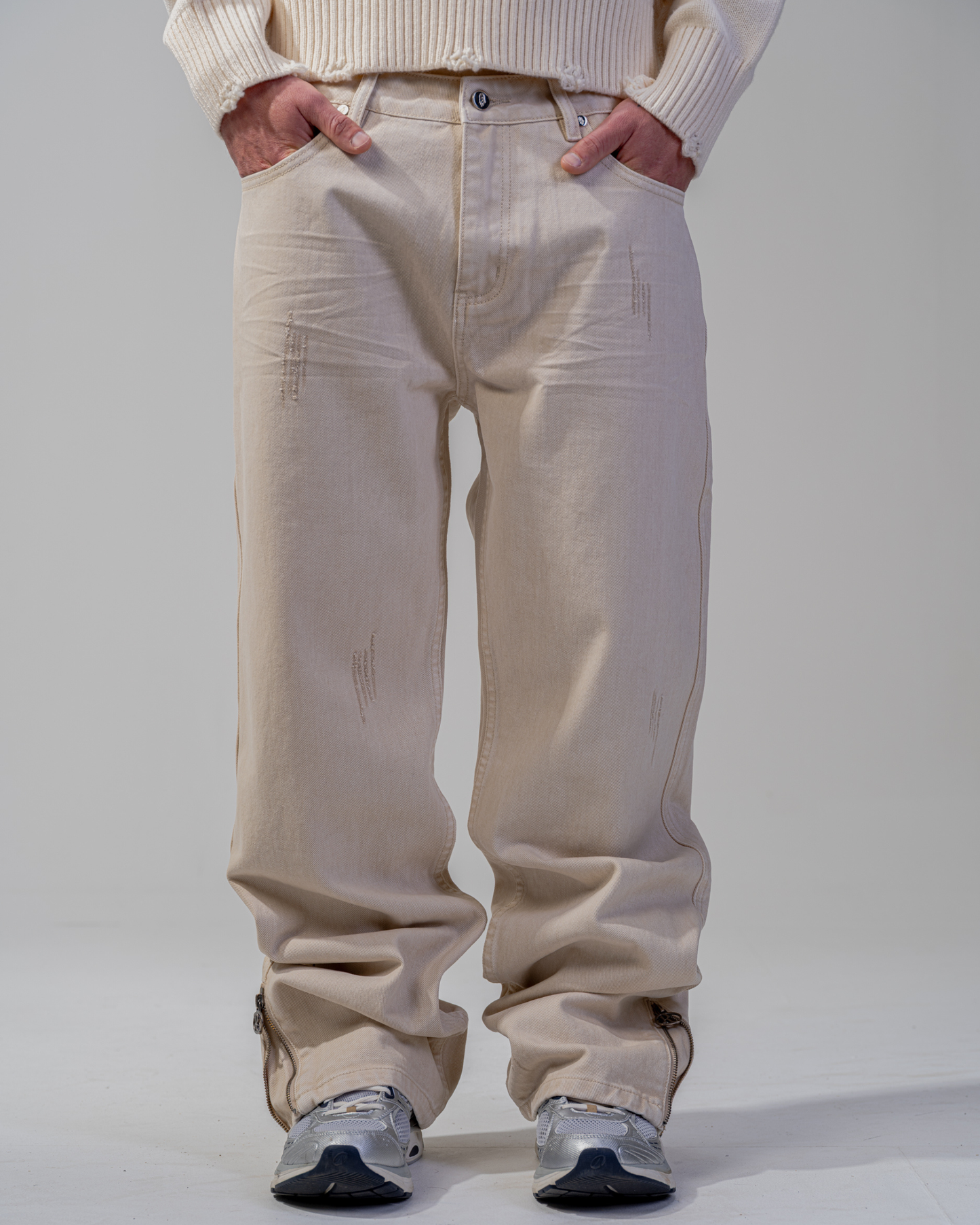 FLARE FIT ZIPPED JEAN [BEIGE]