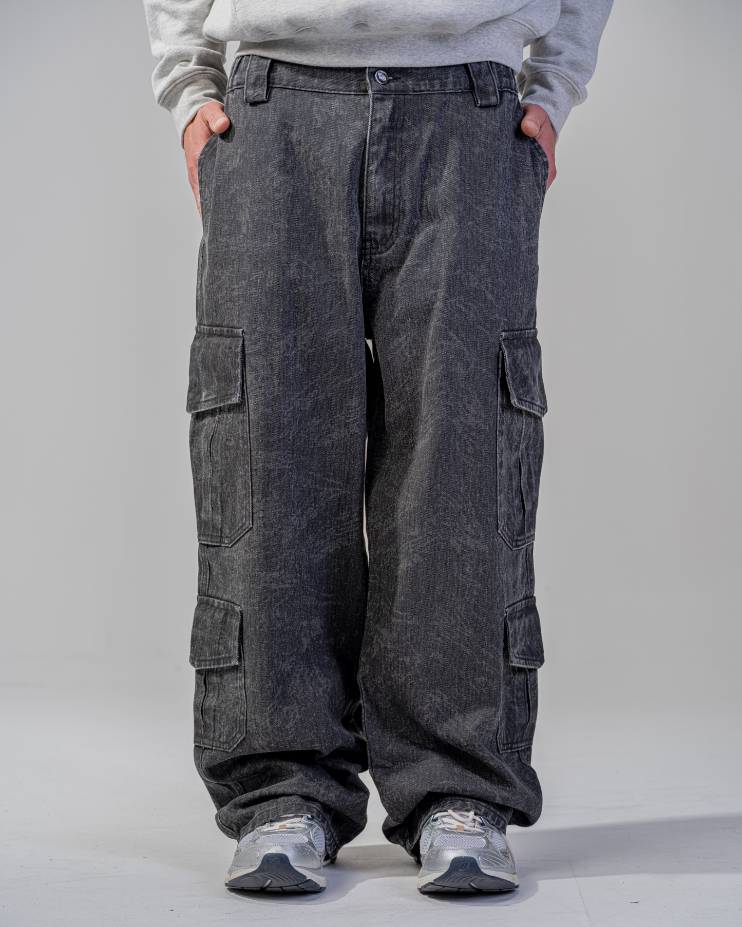 BAGGY CARGO PANTS [BLACK]