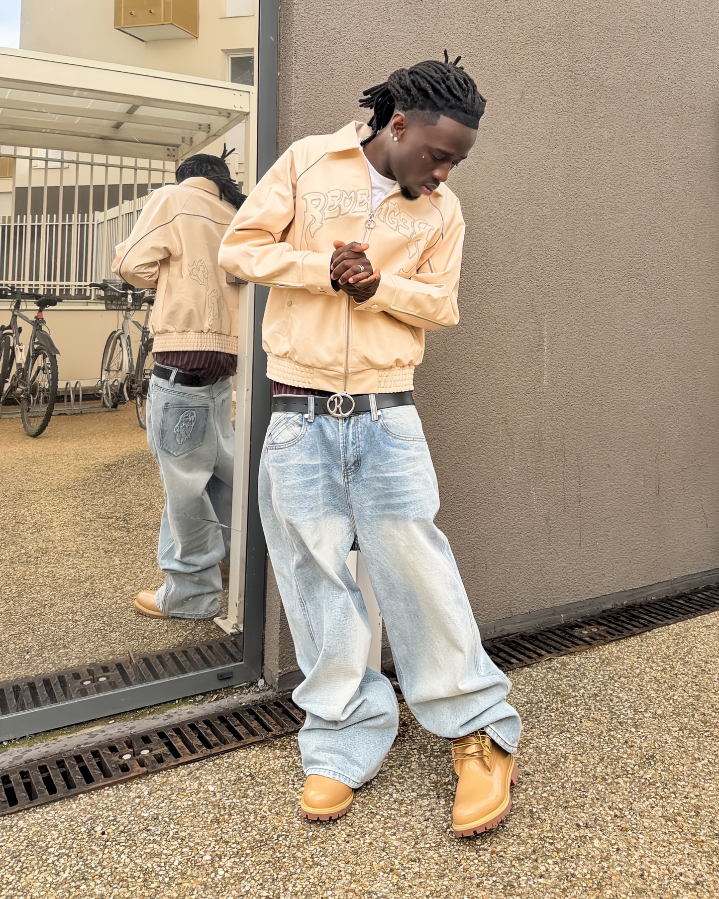 TENUE VESTE CUIR + JEAN BAGGY