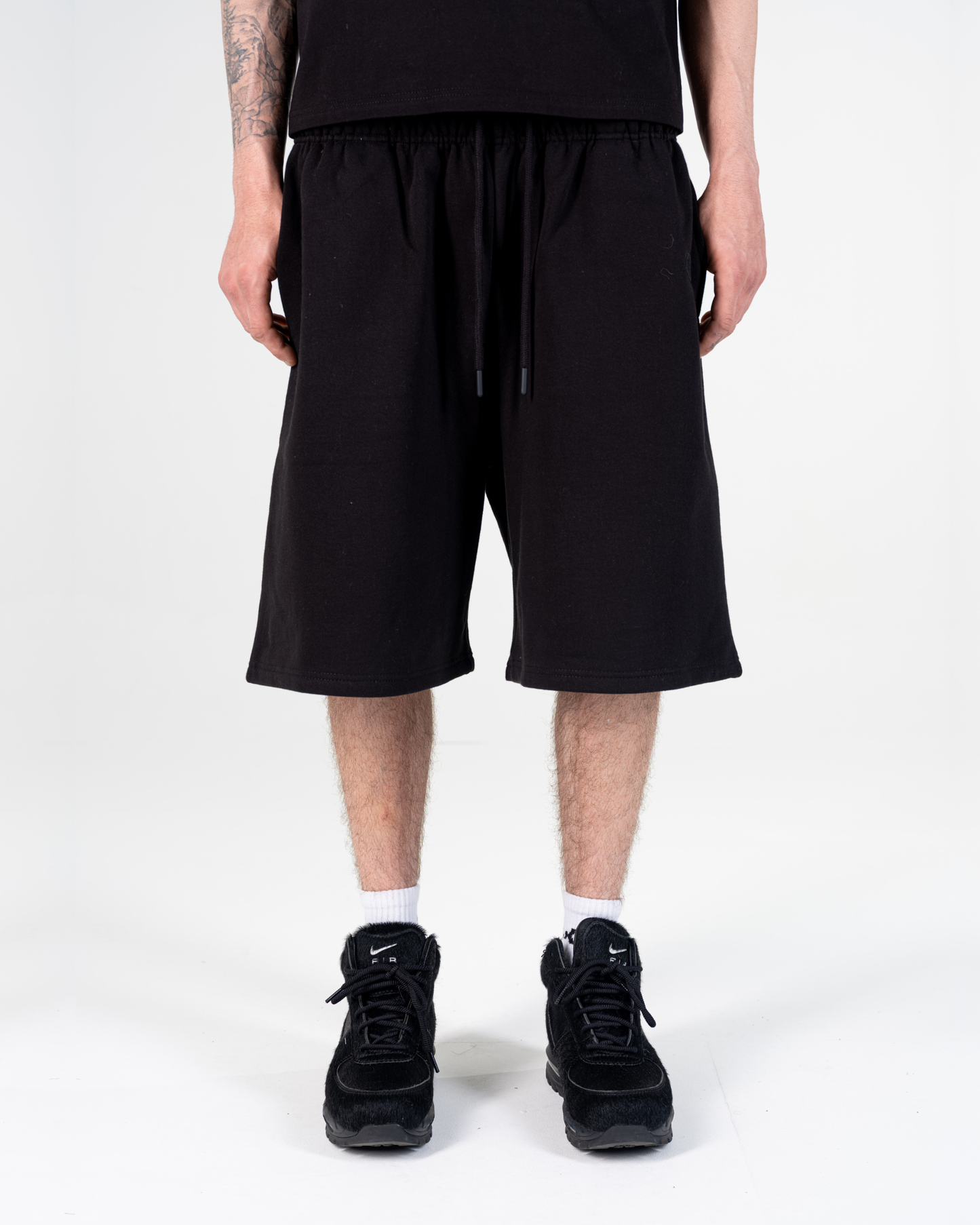 PREMIUM SHORT [NEGRO]
