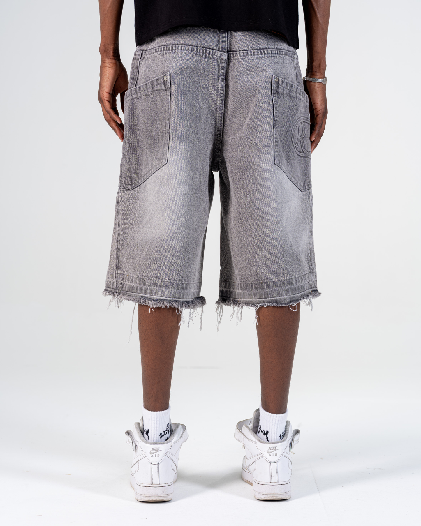 RIPPED BAGGY JORTS [GREY]