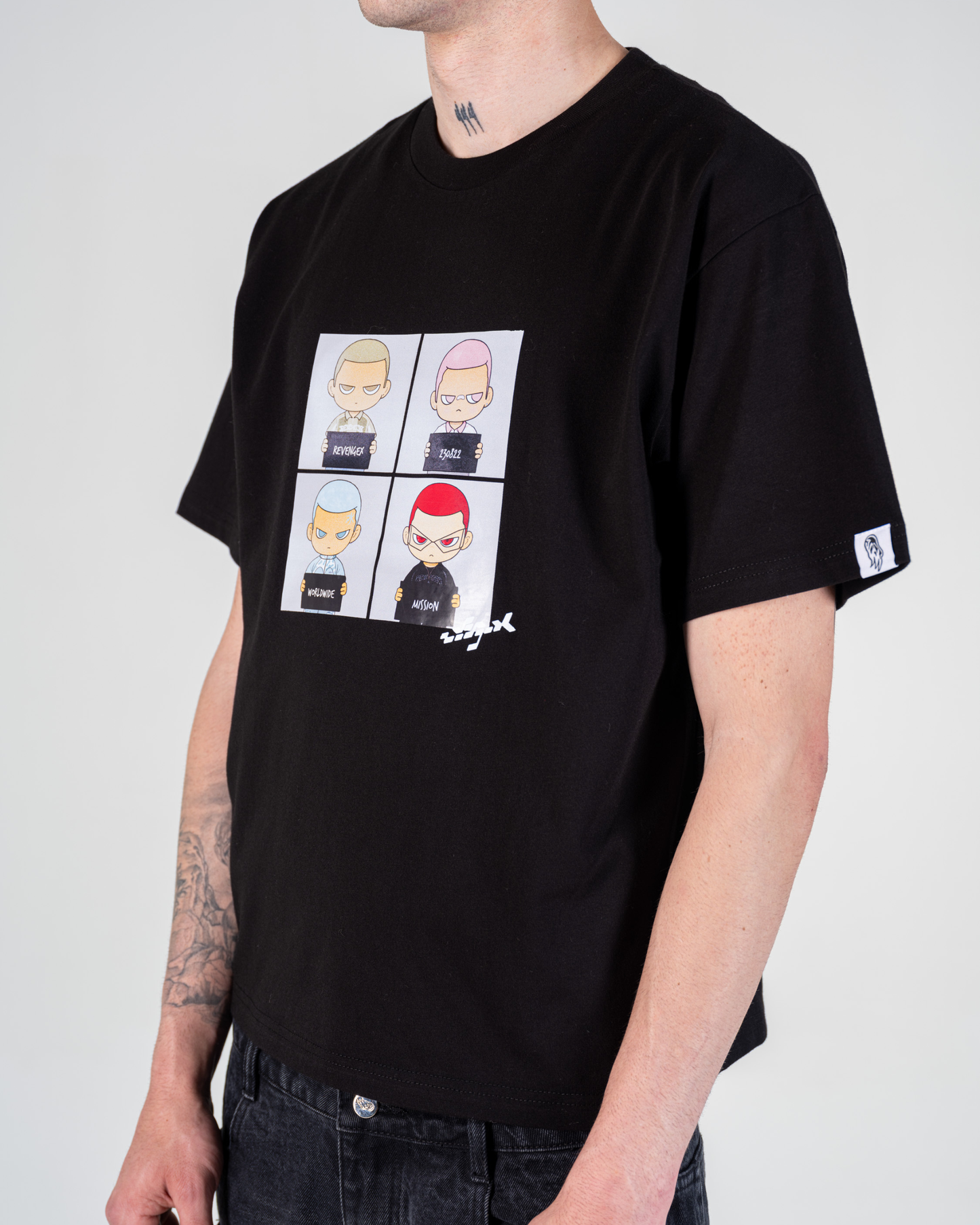 MUGSHOT TEE [NEGRO]