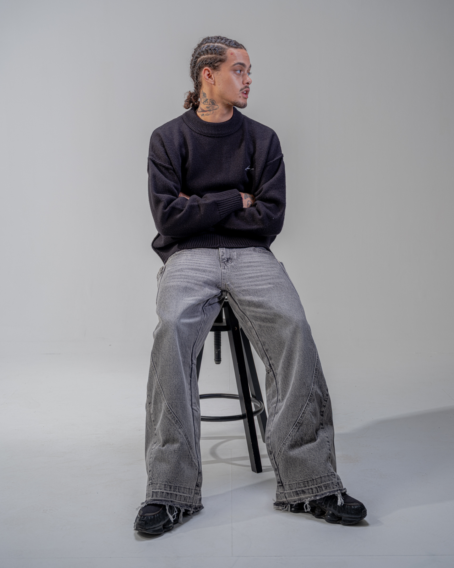 BAGGY FLARE JEANS [GREY]