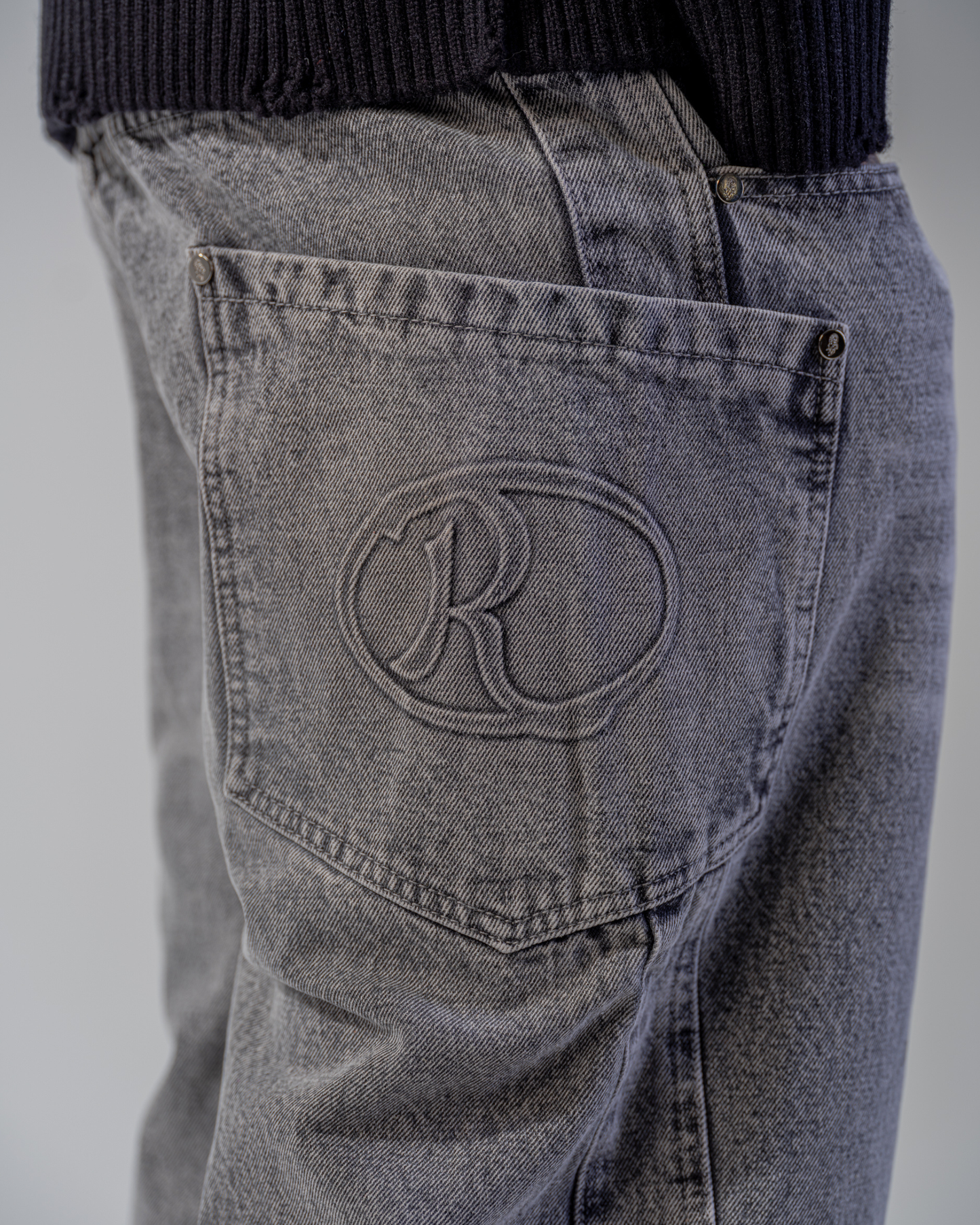 BAGGY FLARE JEANS [GREY]