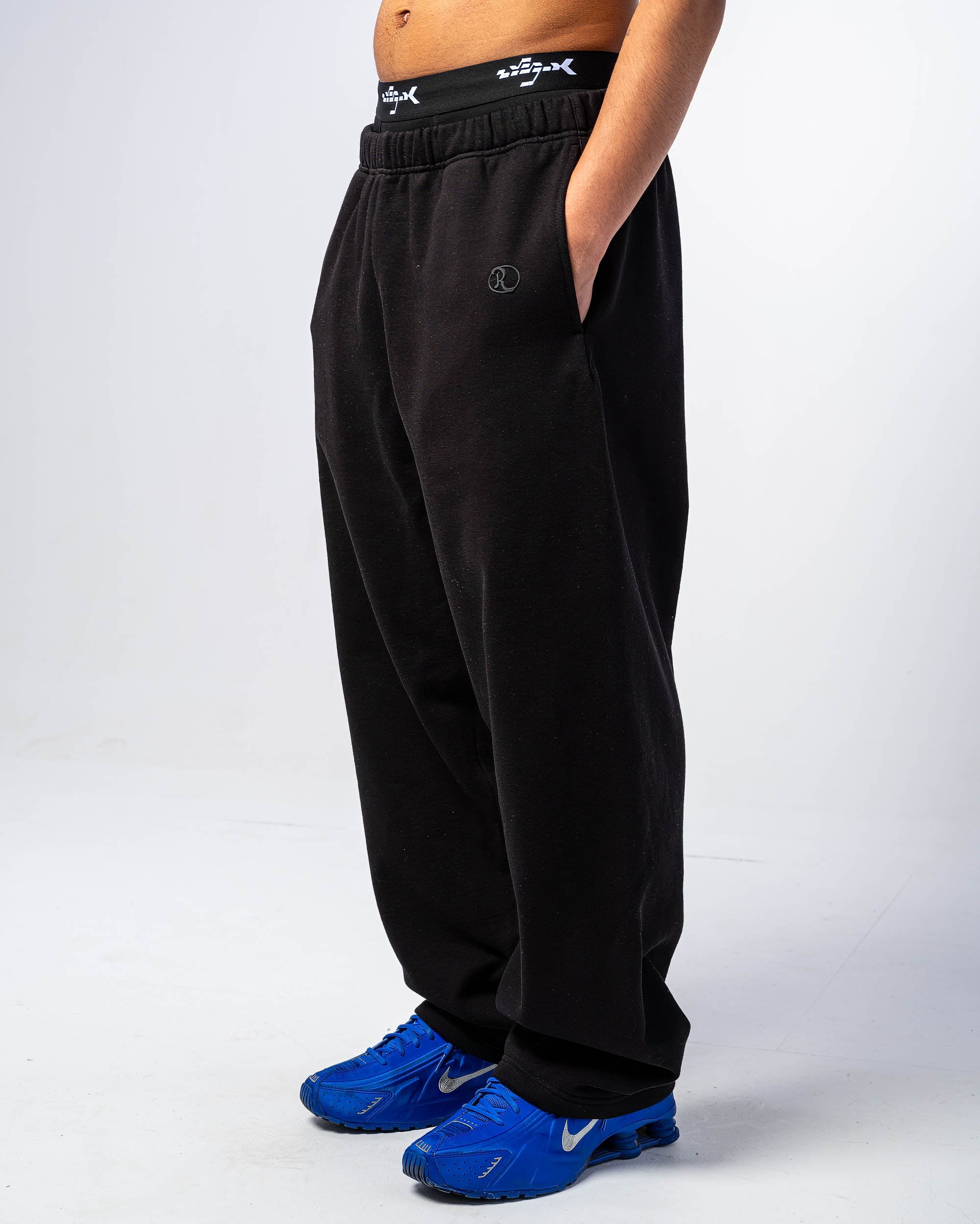 PANTALONES DE JOGGING HOLGADOS [NEGRO]