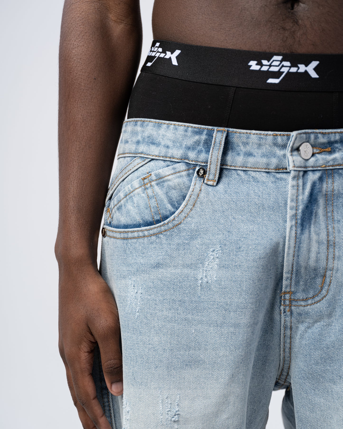 JEANS FLARE FIT CON CREMALLERA [AZUL]